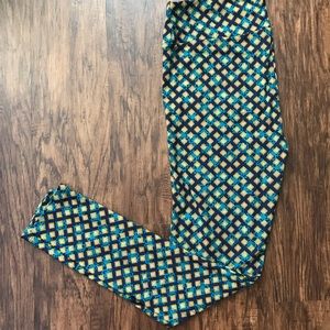 Lularoe navy background leggings TC